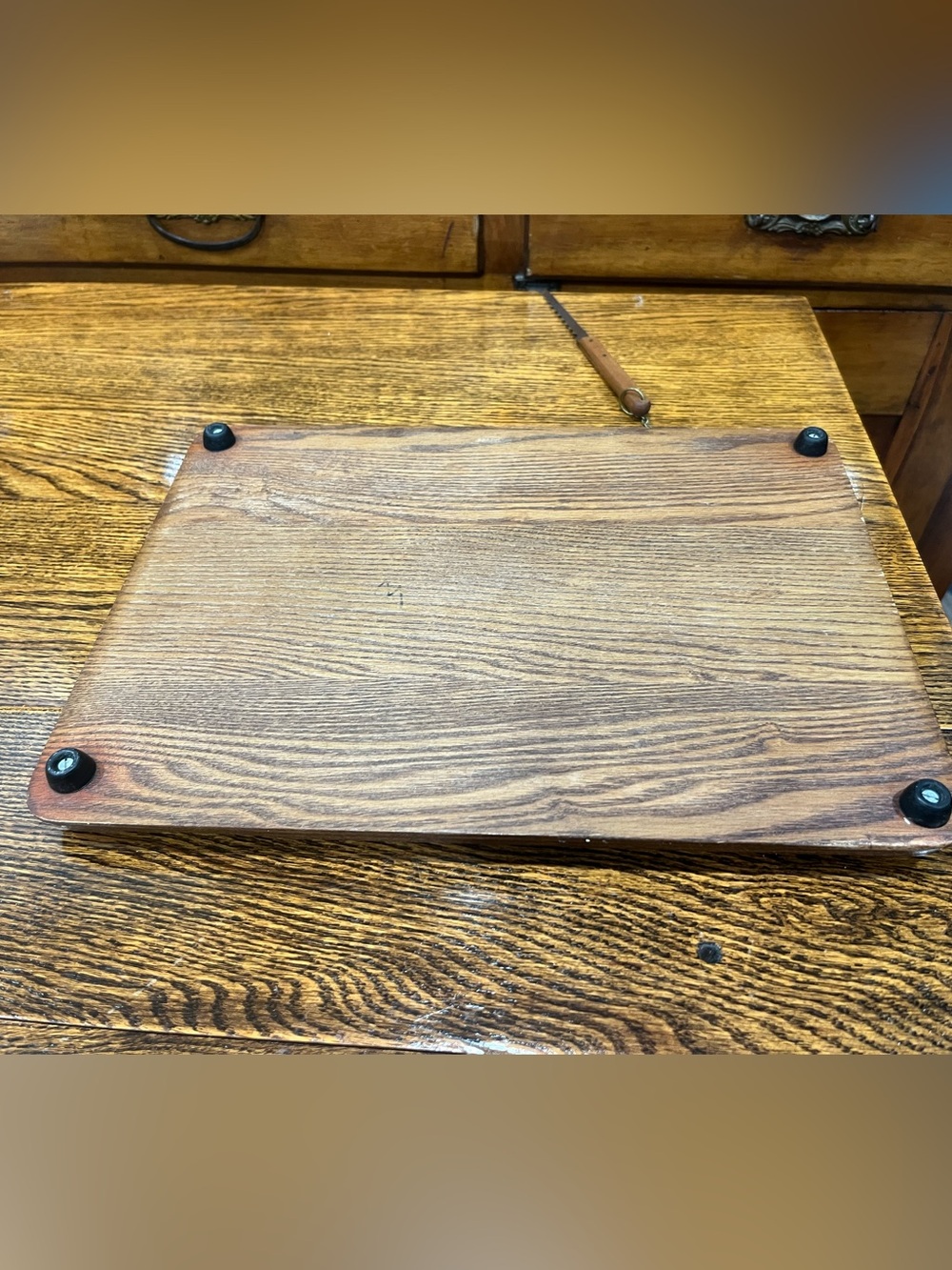 Vintage MCM Wooden Cheeseboard with Glass Dome & Rooster Design Cottagecore Farm - Picture 6 of 6